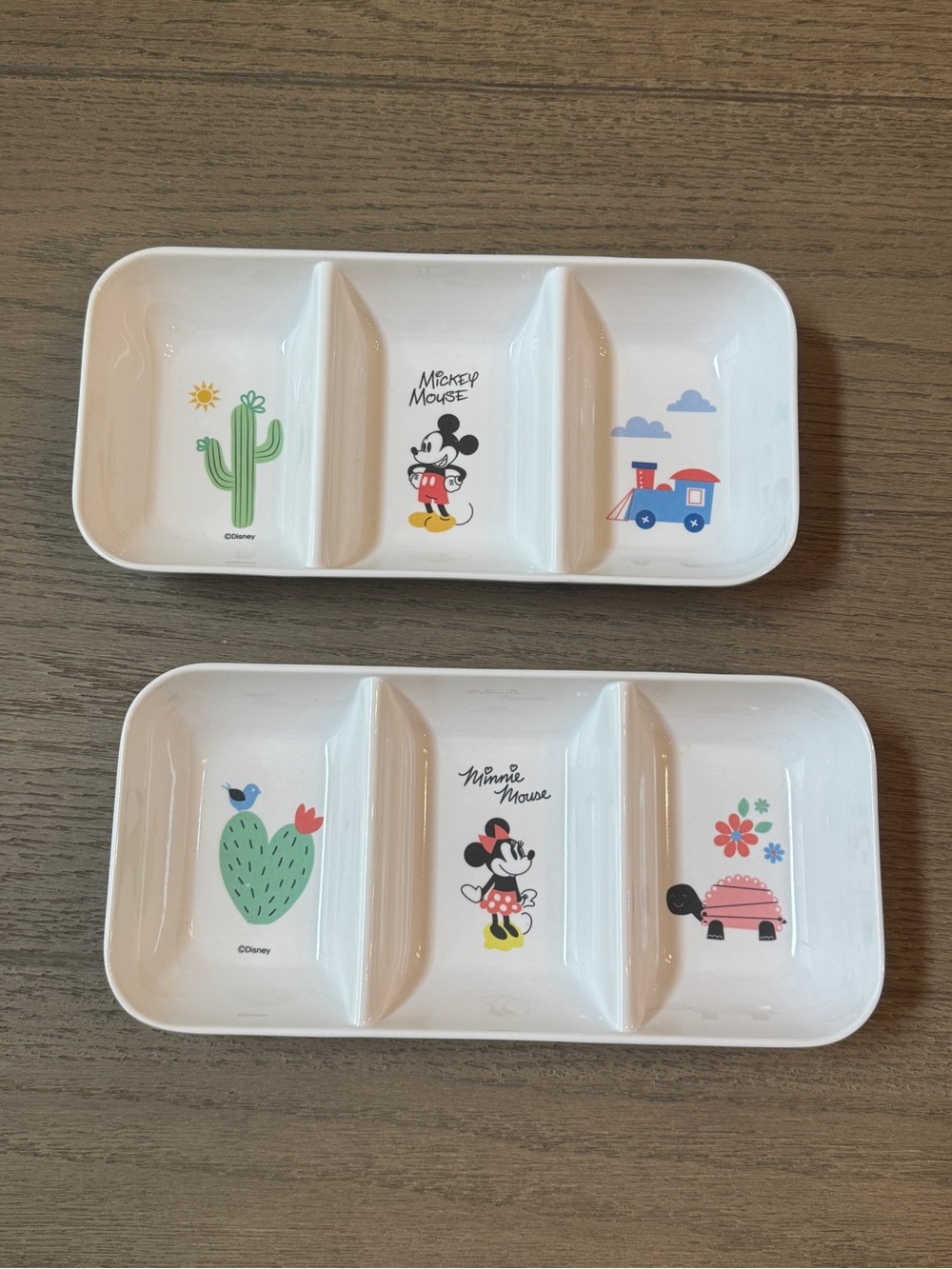 Disney Mickey and Minnie Mouse divided snack trays